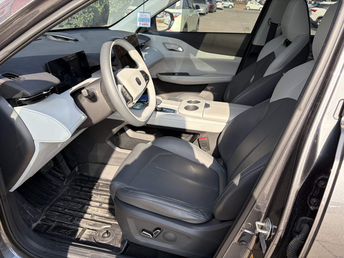 Changan UNI-Z PHEV 2024 #22 Changan UNI-Z PHEV 2024 car image #22