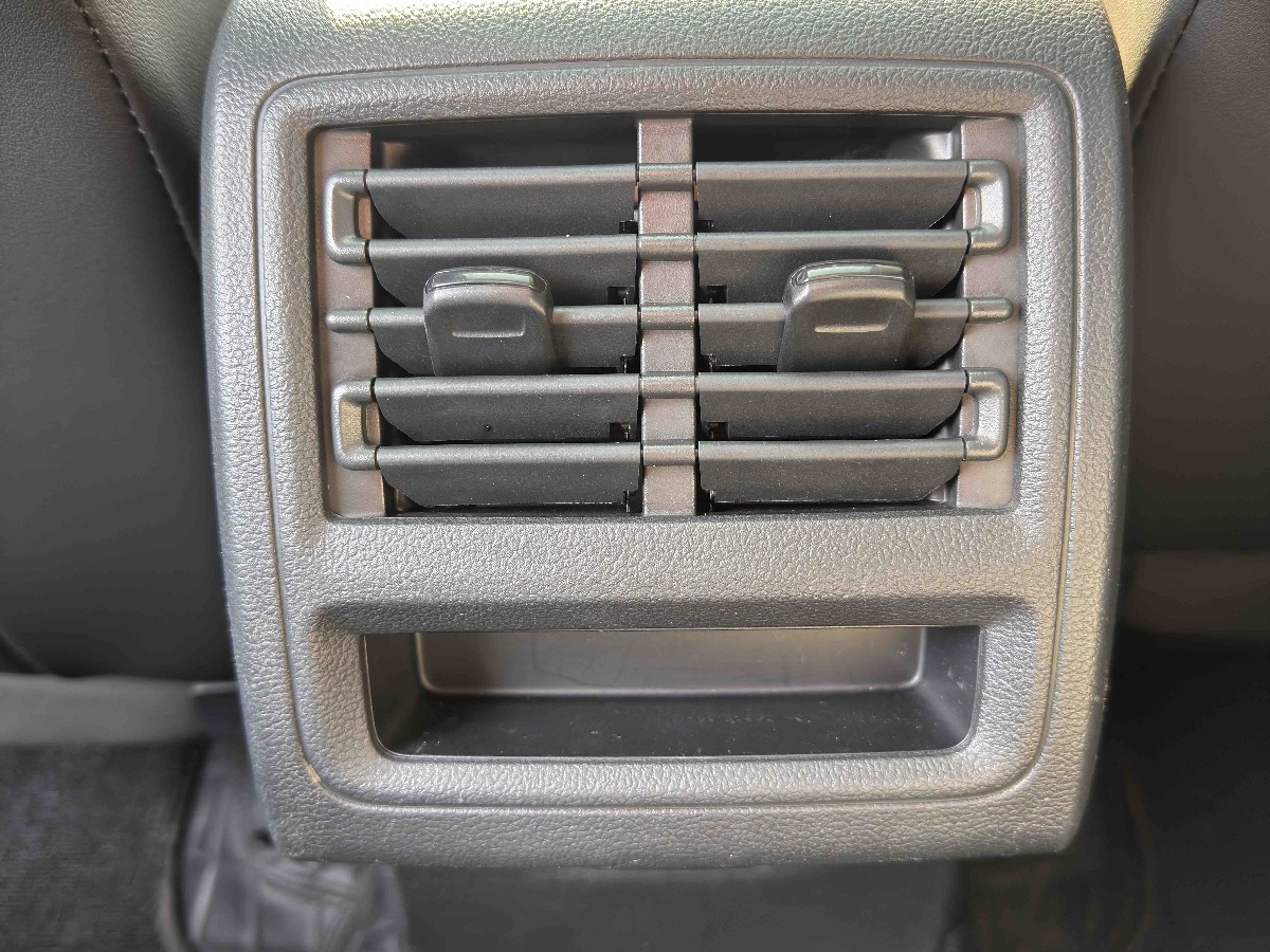 Volkswagen Golf 2021 #22 Volkswagen Golf 2021 car image #22