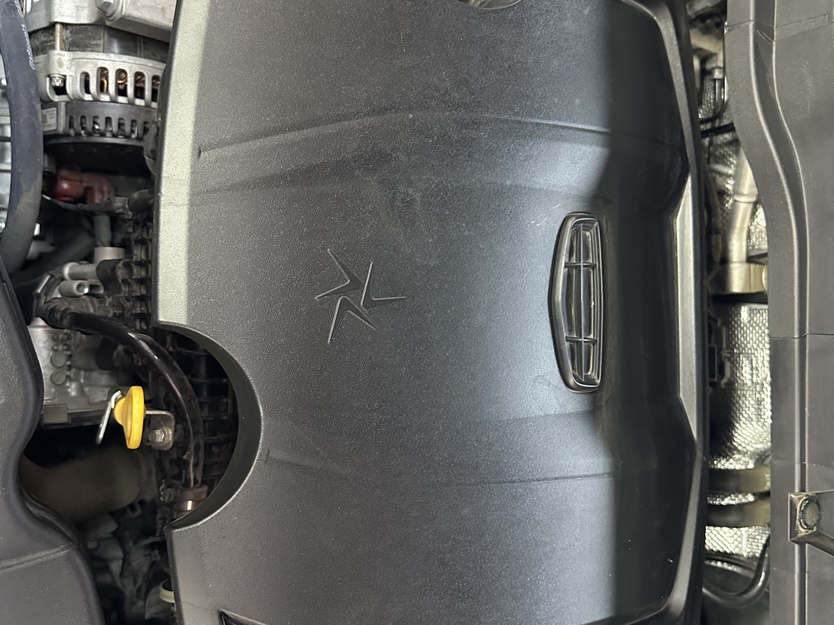GEELY Coolray 2024 car image #22