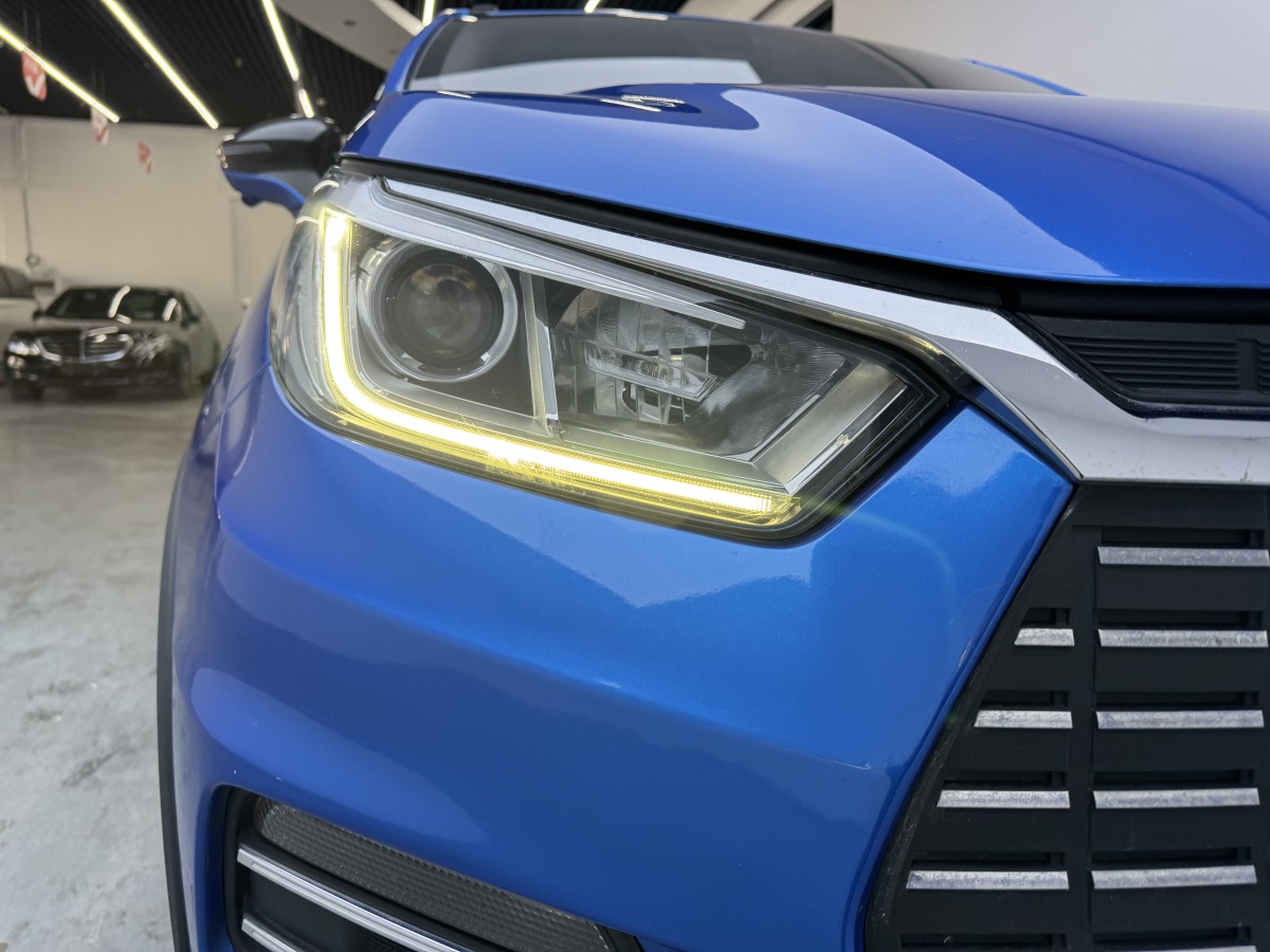 BYD Yuan New Energy 2019 #22 BYD Yuan New Energy 2019 car image #22