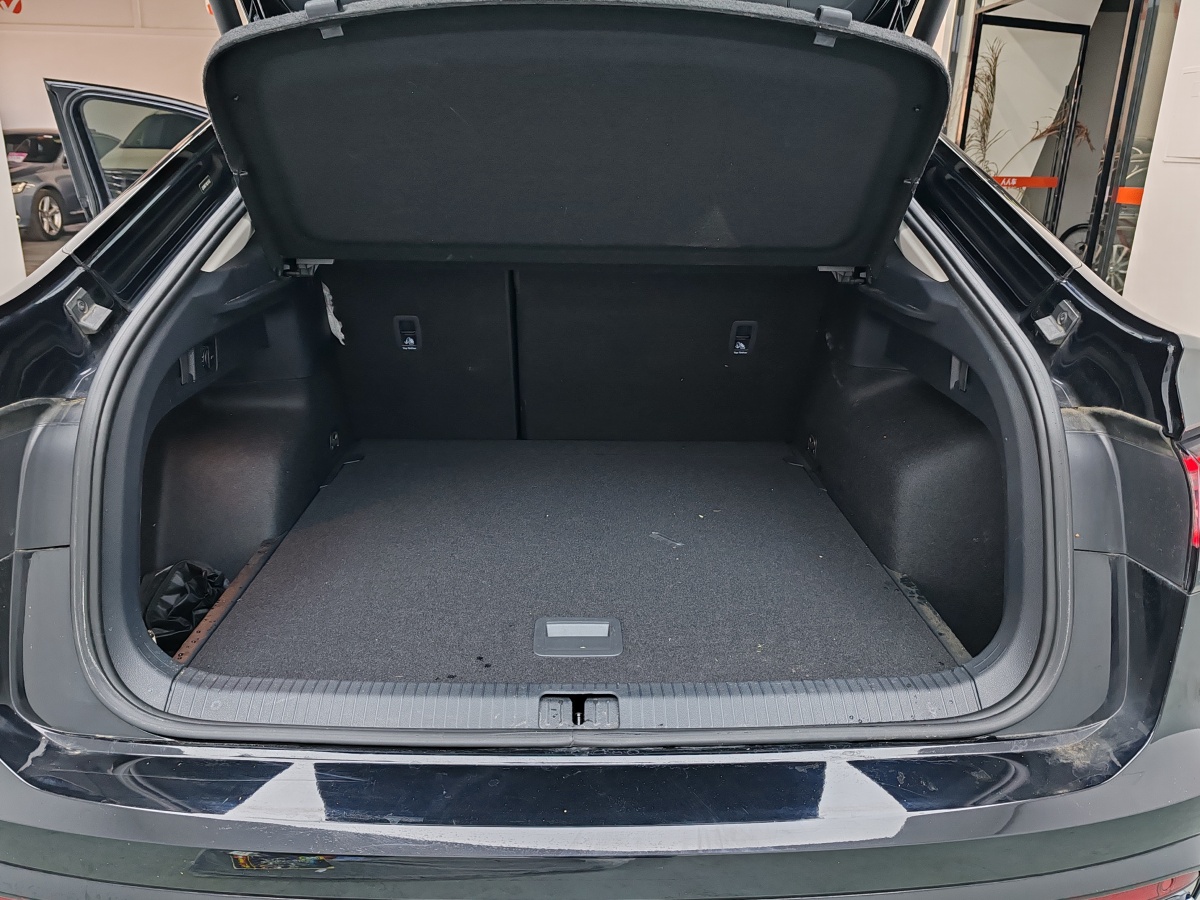 Volkswagen Tiguan X 2022 car image #22