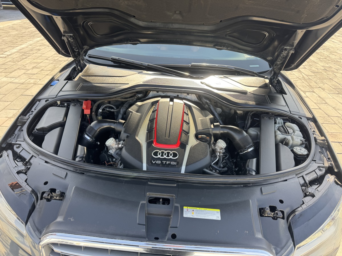 Audi S8 2012 #22 Audi S8 2012 car image #22