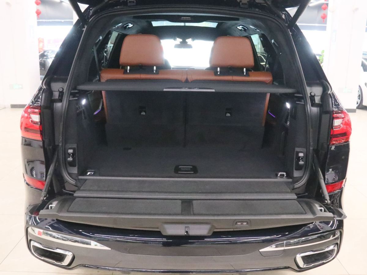 BMW X7 2022 immagine di auto #22