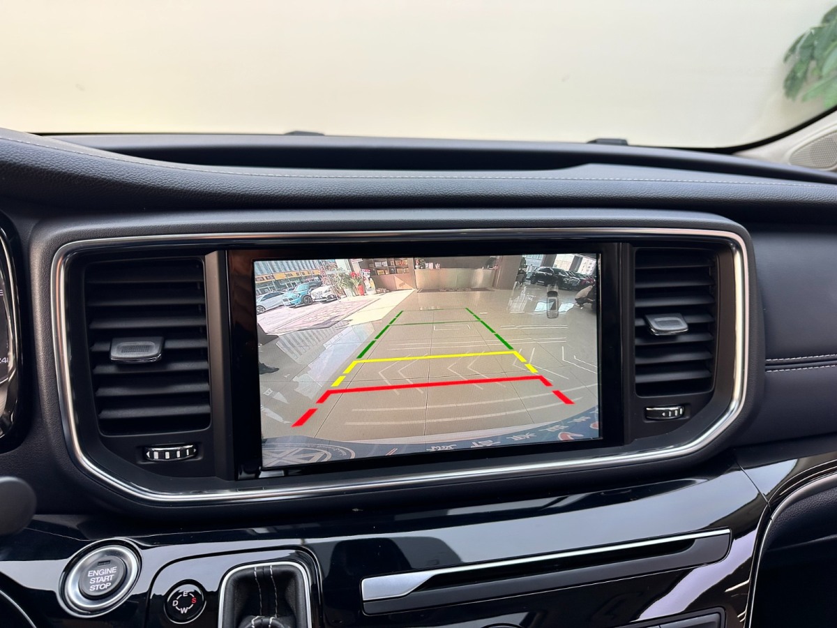 GAC Trumpchi GS8 2020 #22 GAC Trumpchi GS8 2020 car image #22