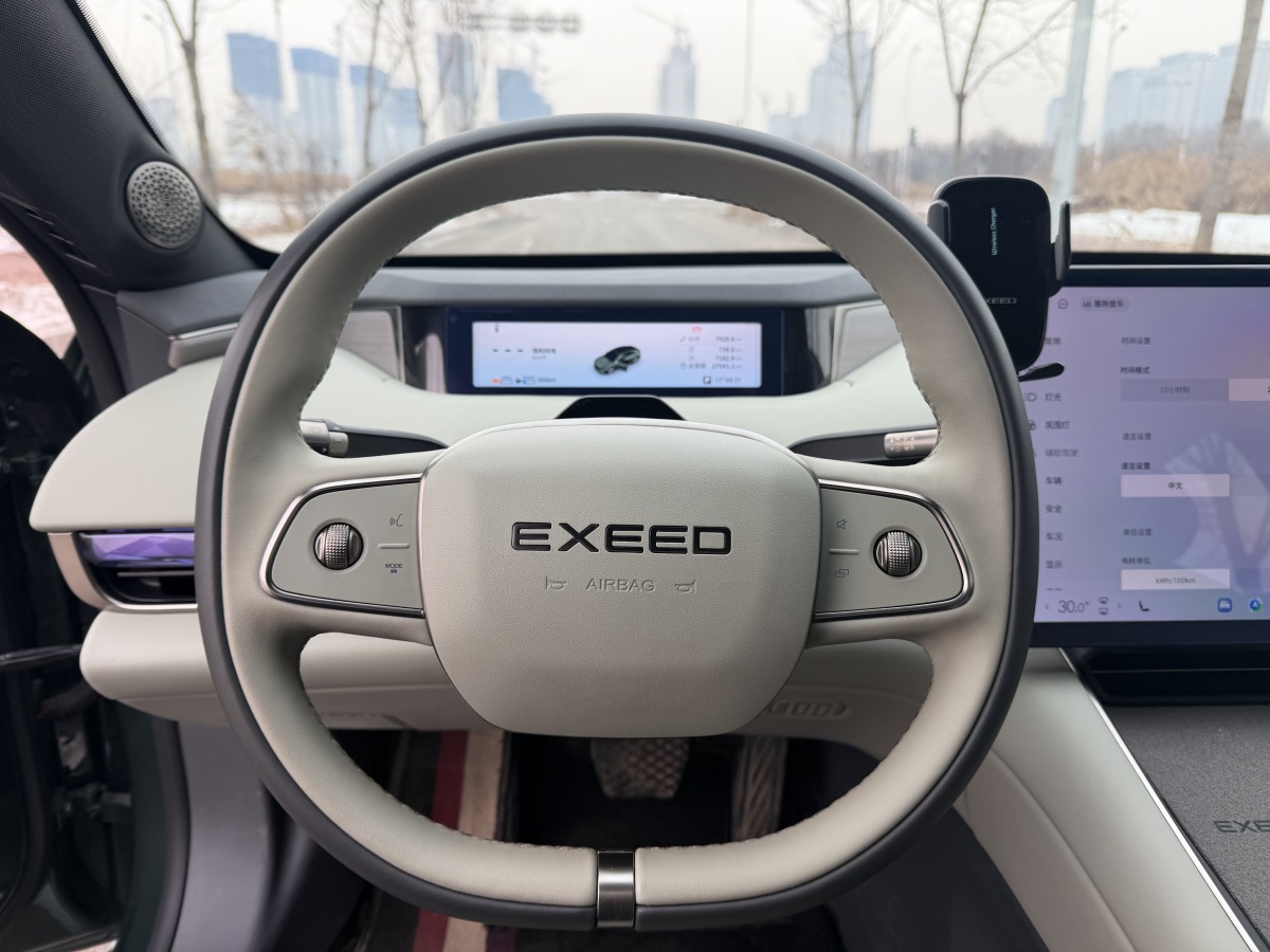 Exceed Stellar Era ES 2025 car image #22