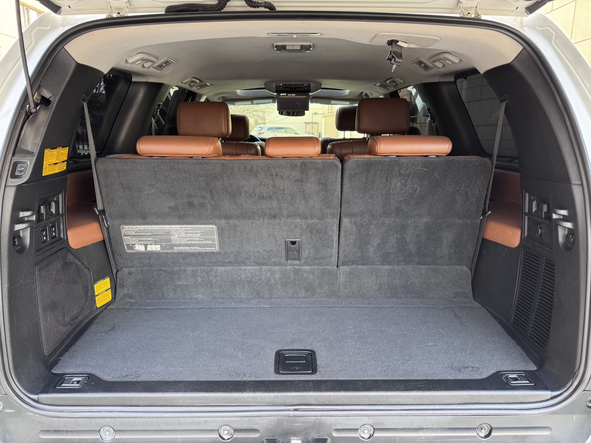 Toyota Sequoia 2010 #22 Toyota Sequoia 2010 imagen de coche #22