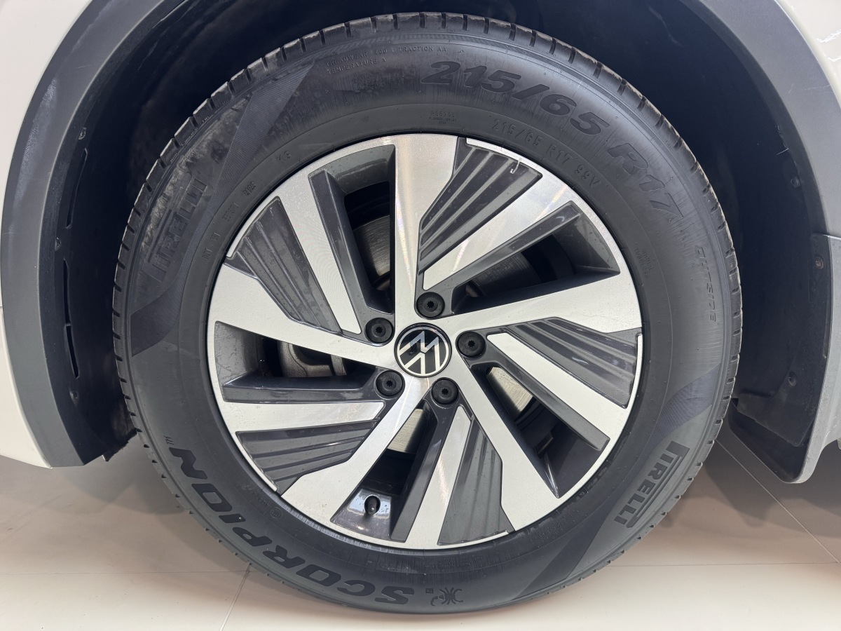 Volkswagen Tiguan L New Energy 2021 изображение автомобиля #22