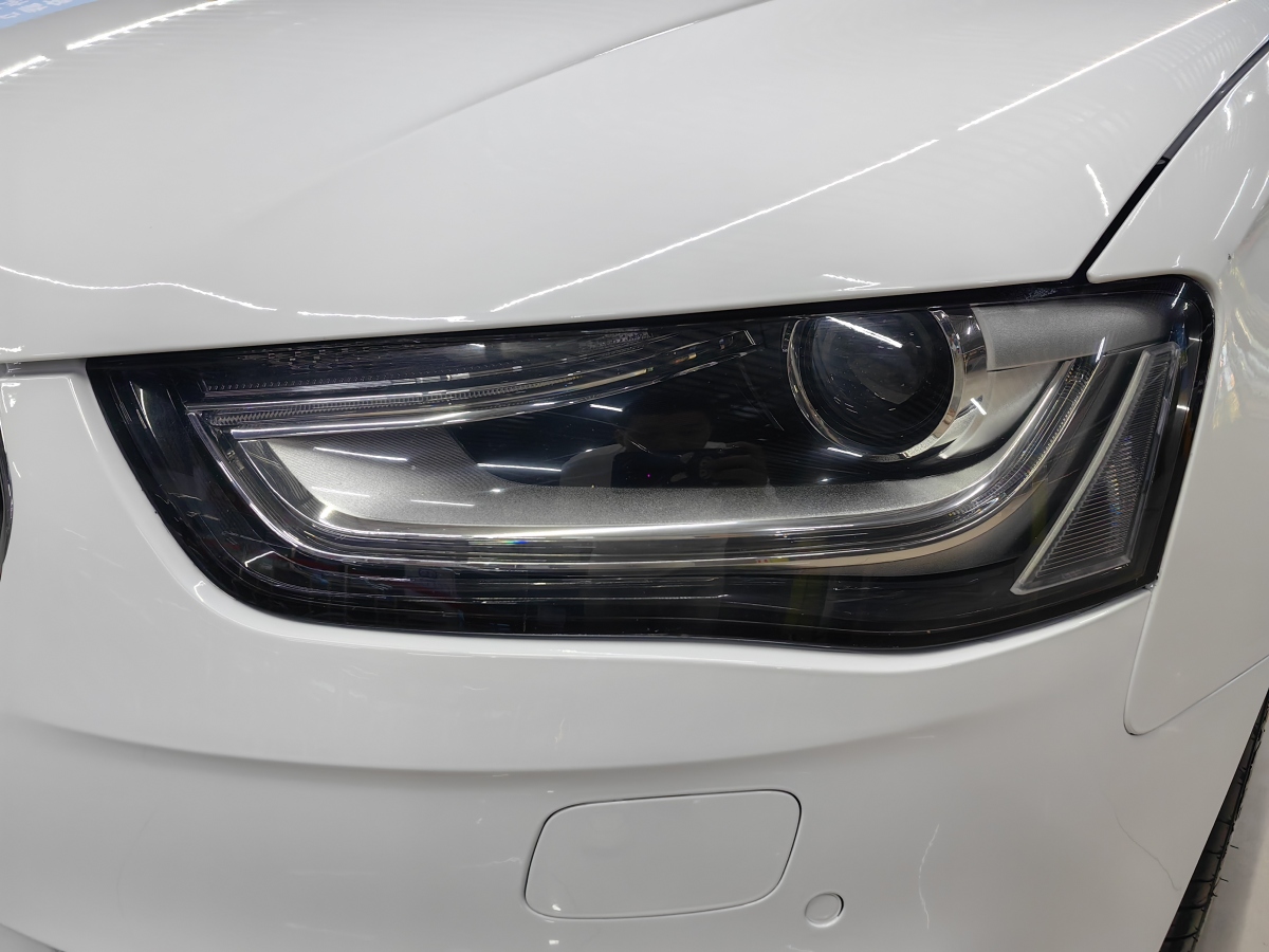 Audi 2014 car image #22