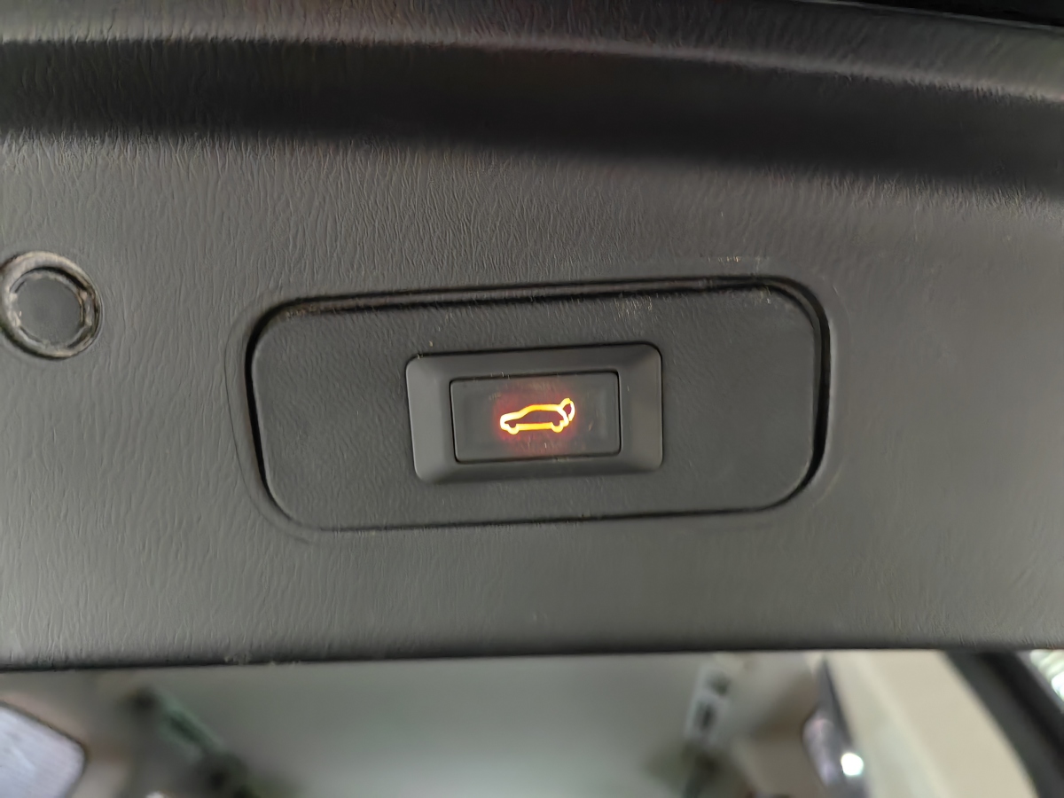 日产 途乐 2018 汽车图片 #22