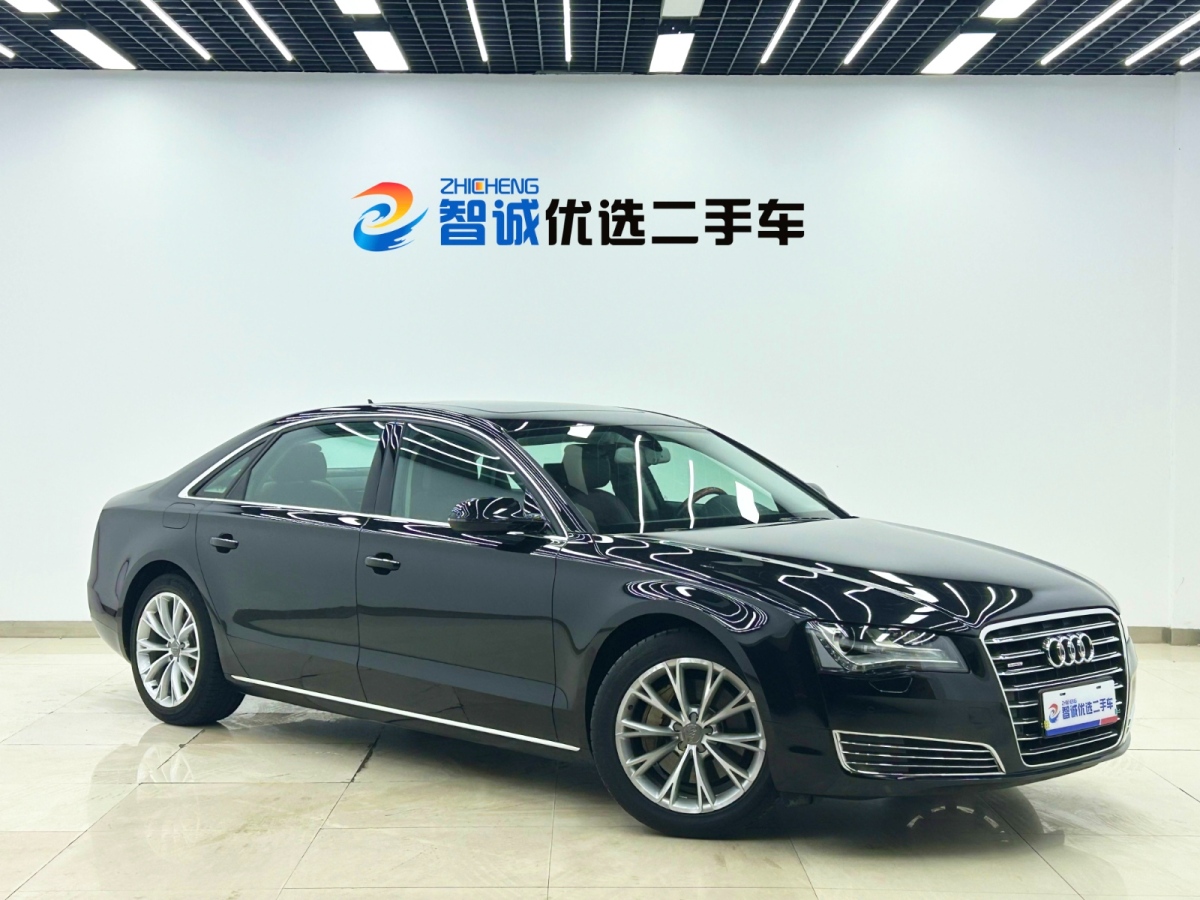 Audi A8 2012 car image #22