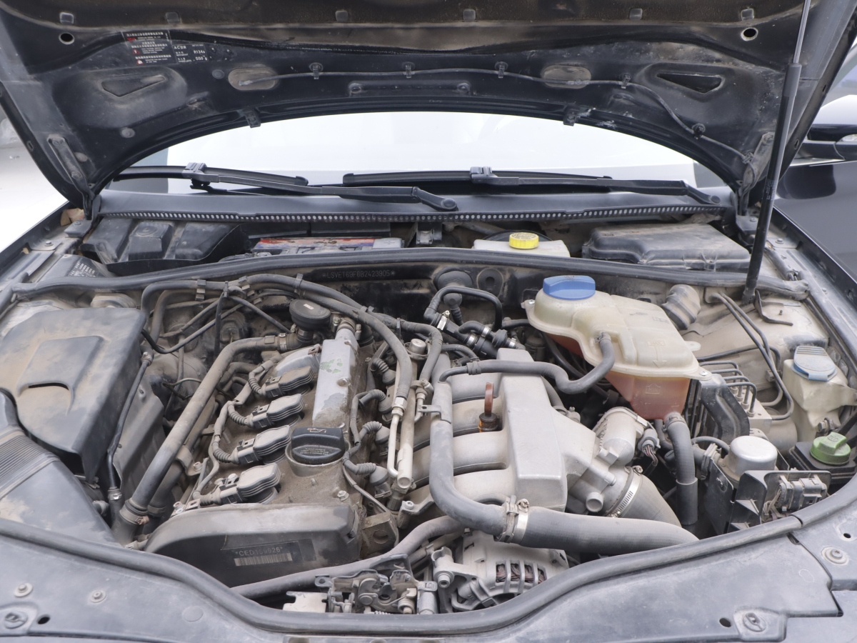 Volkswagen Passat Lingyu 2011 car image #22