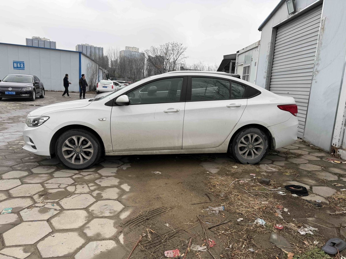 Chevrolet Cavalier 2018 imagem de carro #22