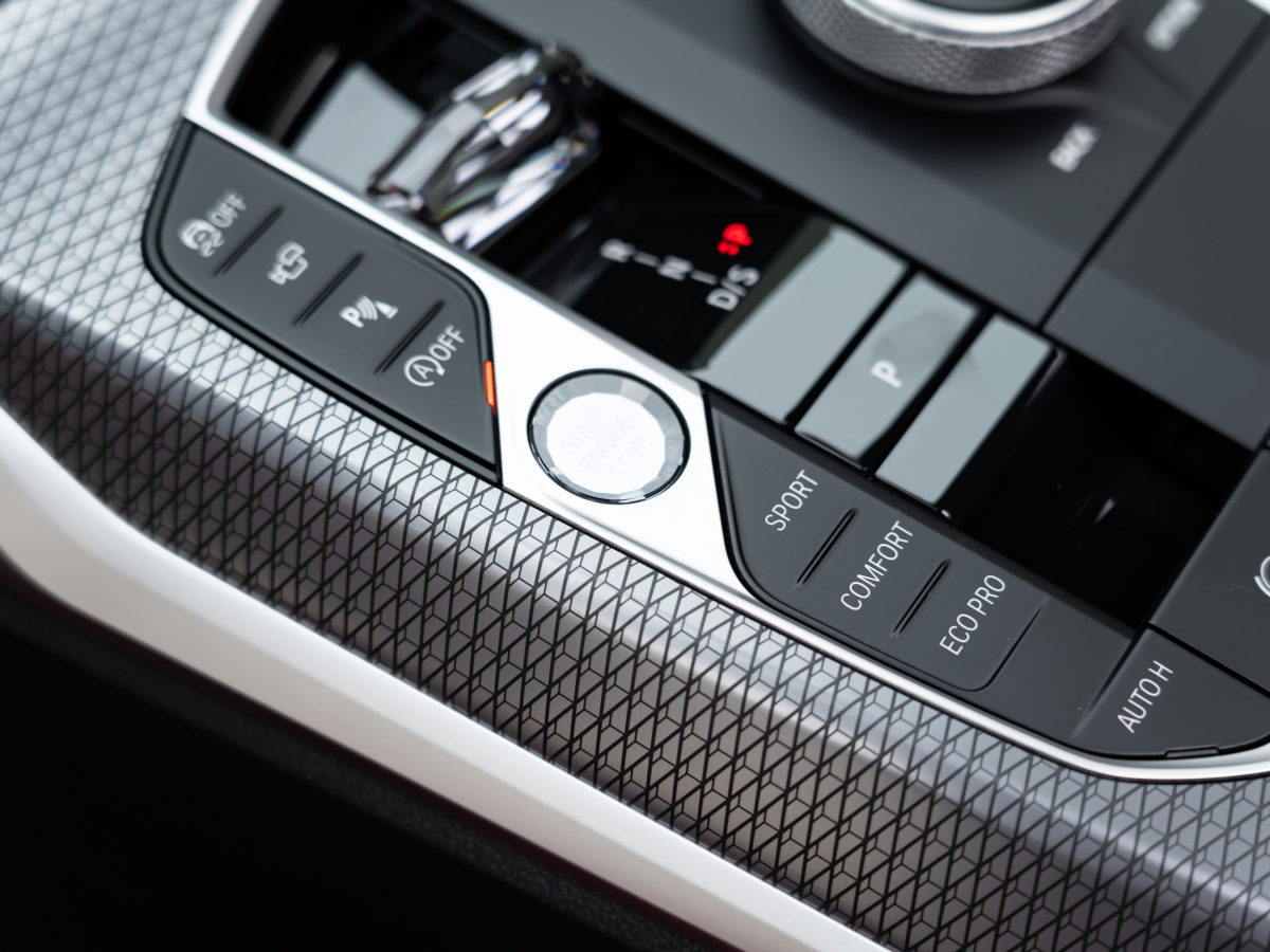 BMW 4 Series 2025 car image #22