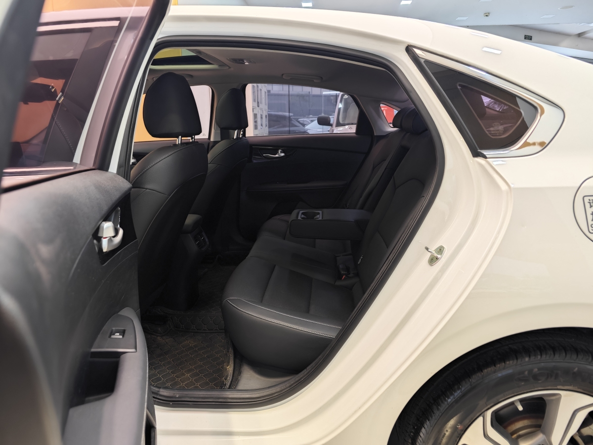 Kia K3 2020 изображение автомобиля #22