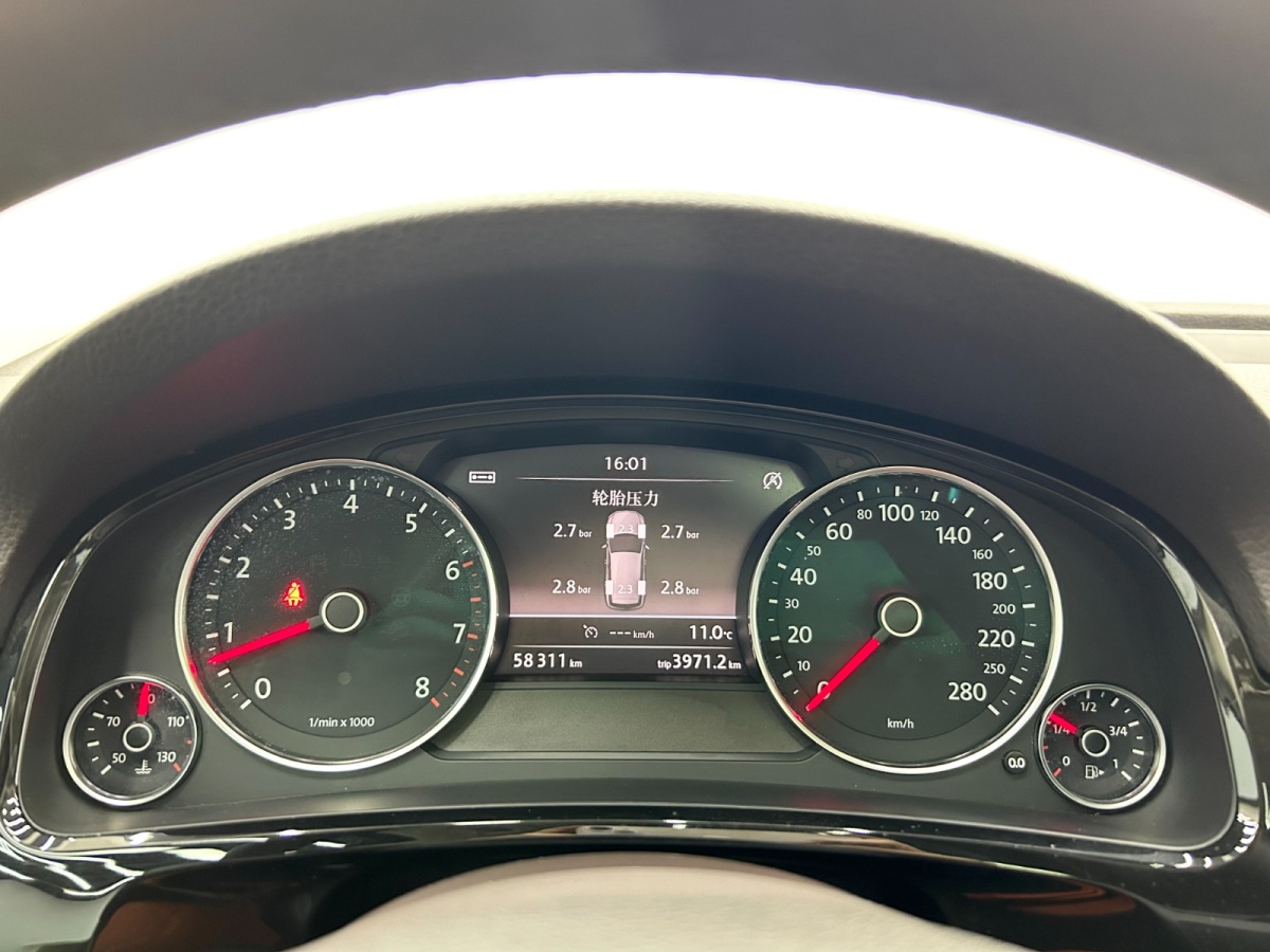 Volkswagen Touareg 2017 immagine di auto #22