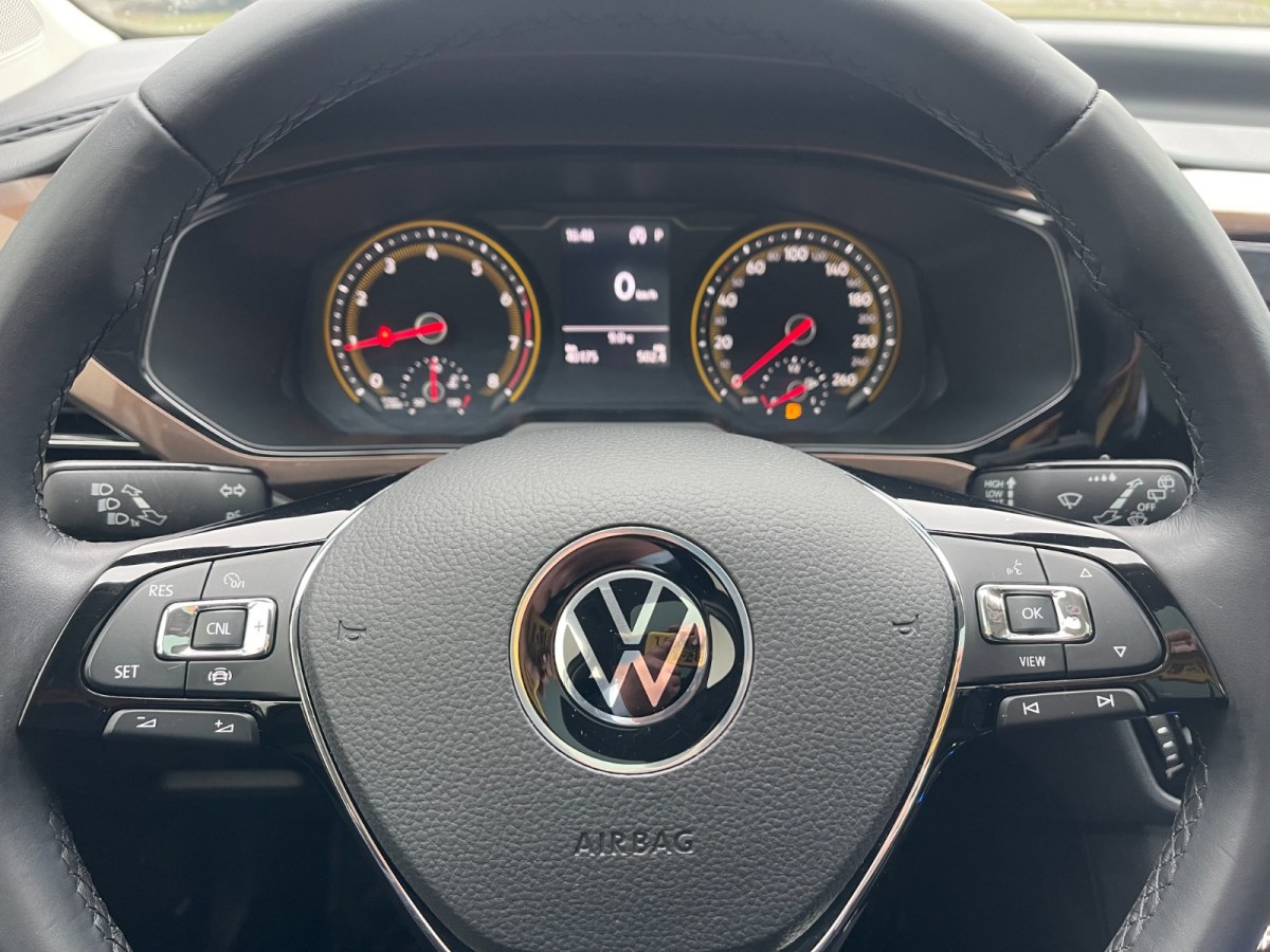 Volkswagen Tharu 2020 car image #22