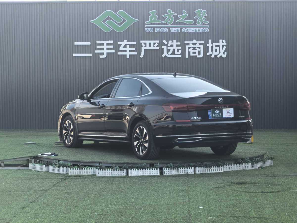 Volkswagen Passat 2023 car image #22