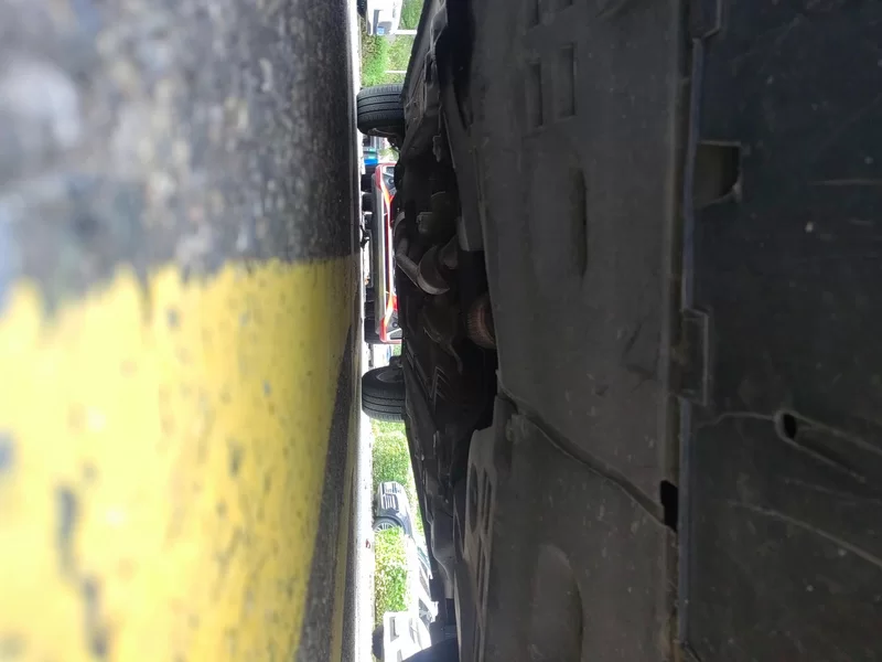 BYD G6 2013 #22 BYD G6 2013 car image #22