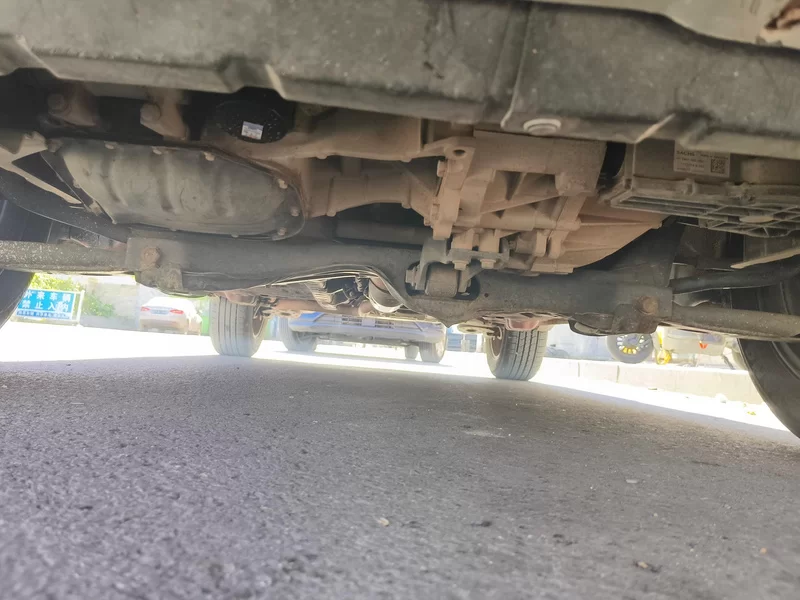 Haval H1 2015 #22 Haval H1 2015 car image #22