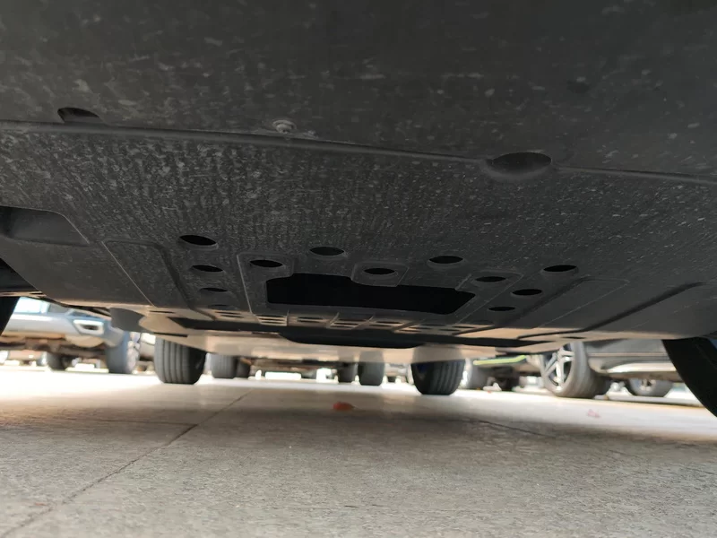 哪吒汽车 哪吒X 2023 汽车图片 #22