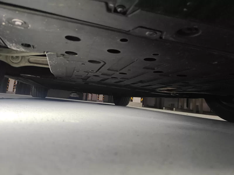 Avatr 06 2025 car image #22