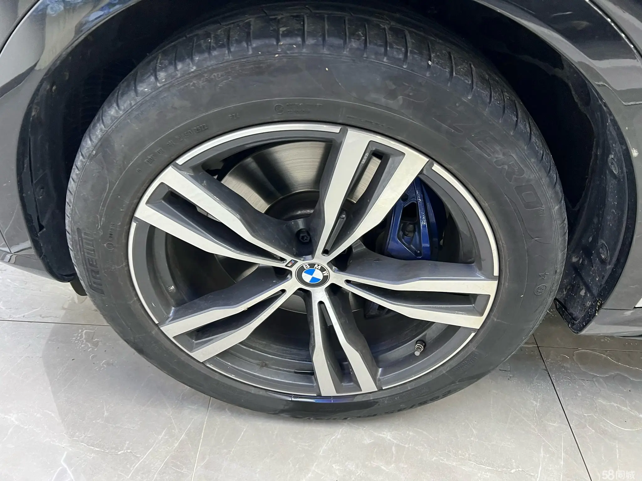 BMW X7 2022 immagine di auto #22