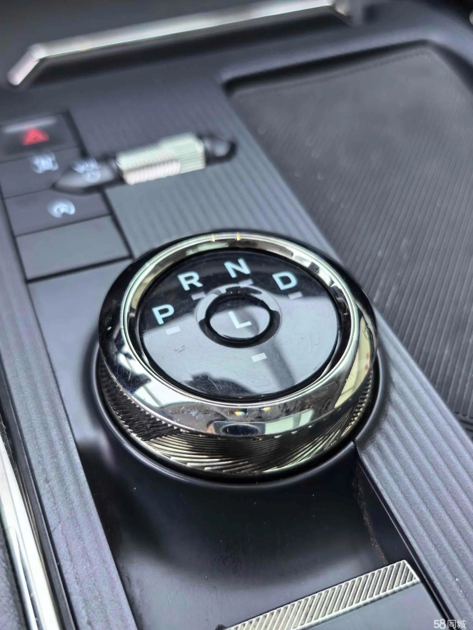 Ford Evos 2022 car image #22