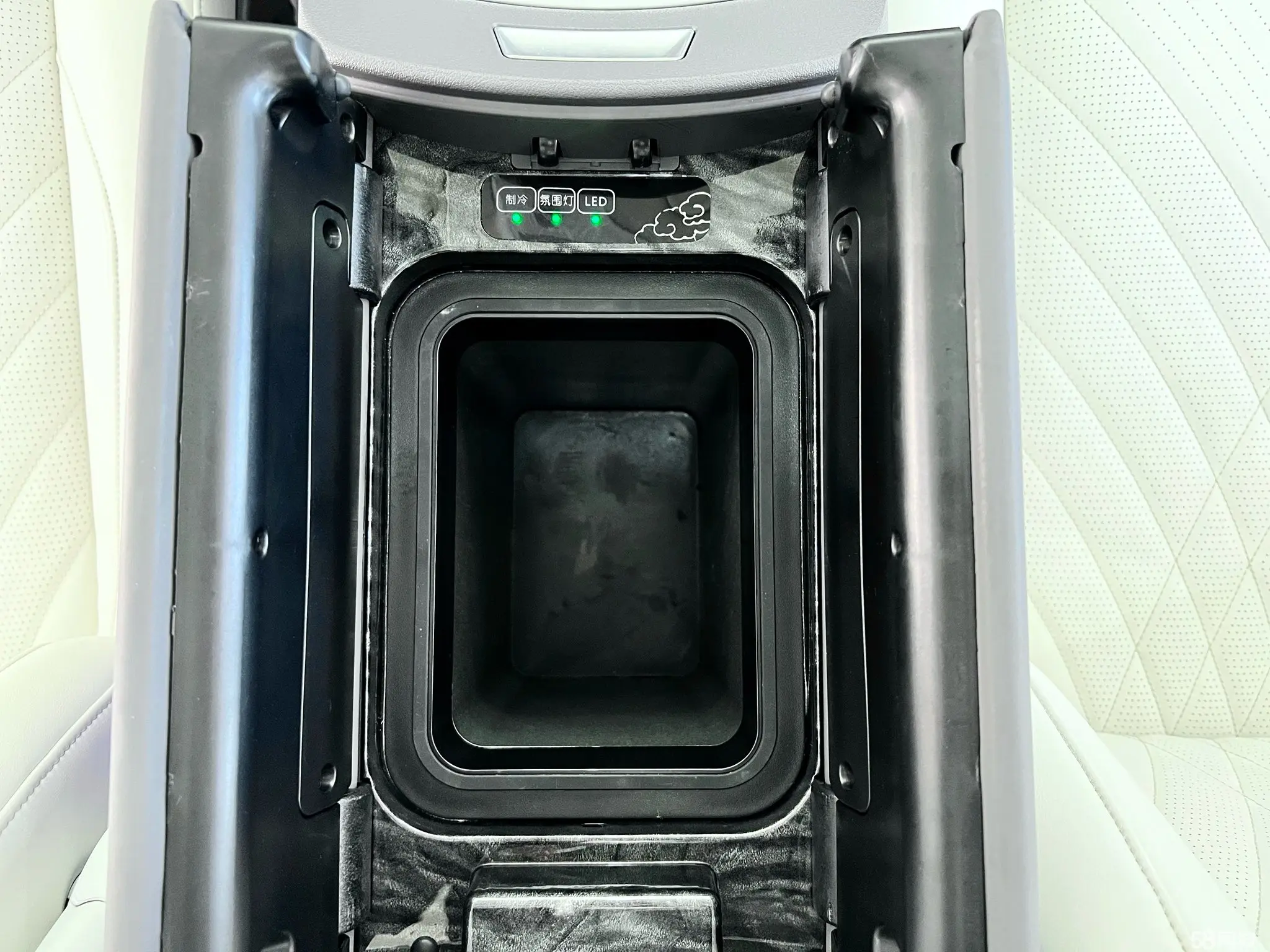 Volkswagen Multivan 2019 #22 Volkswagen Multivan 2019 imagem de carro #22