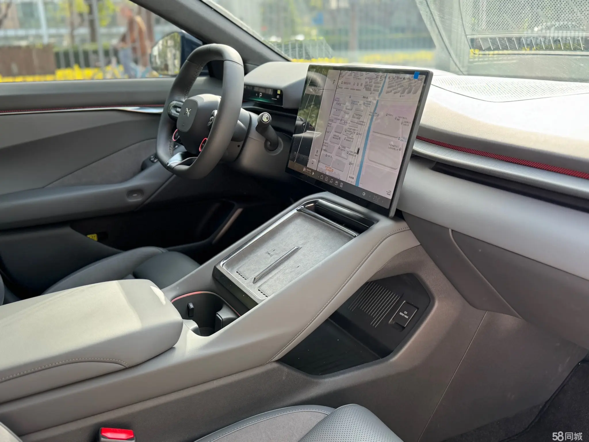 小鹏 小鹏P7 2025 汽车图片 #22