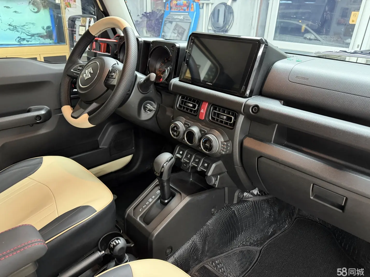 Suzuki 2010 car image #22