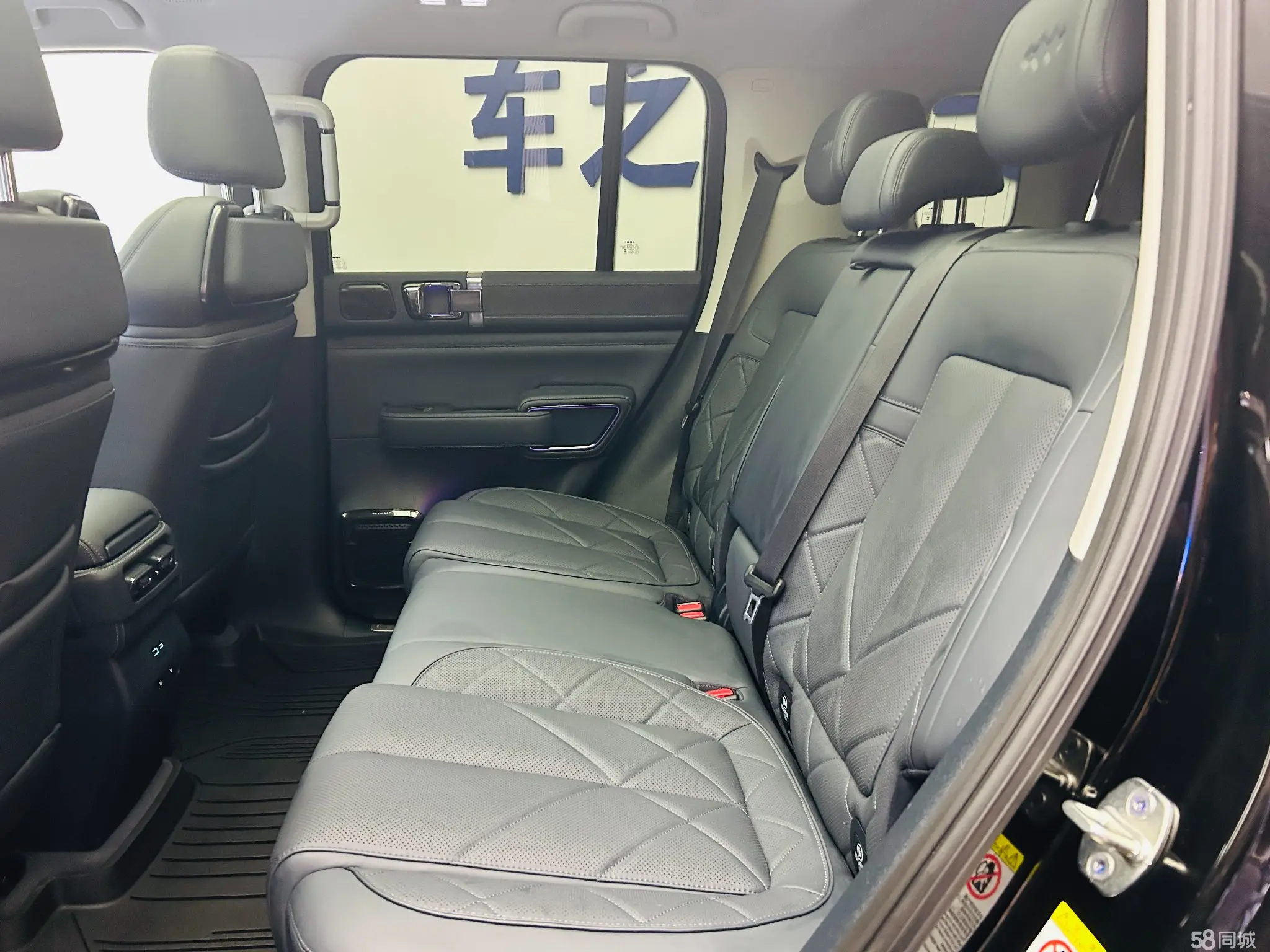 FangChengBao Leopard 5 2025 car image #22