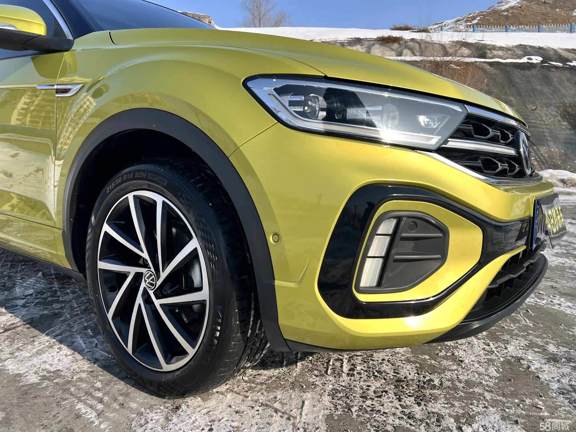 Volkswagen T-Roc 2023 #22 Volkswagen T-Roc 2023 car image #22