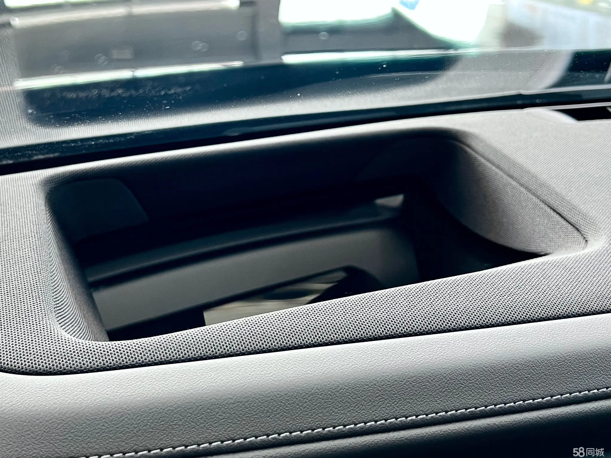 BMW 7 Series 2025 car image #22