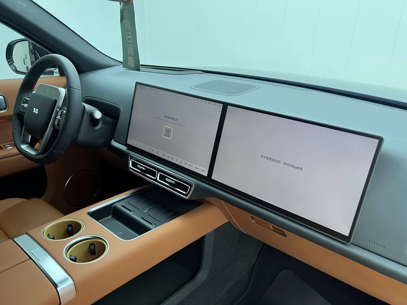 Li L8 2024 изображение автомобиля #22