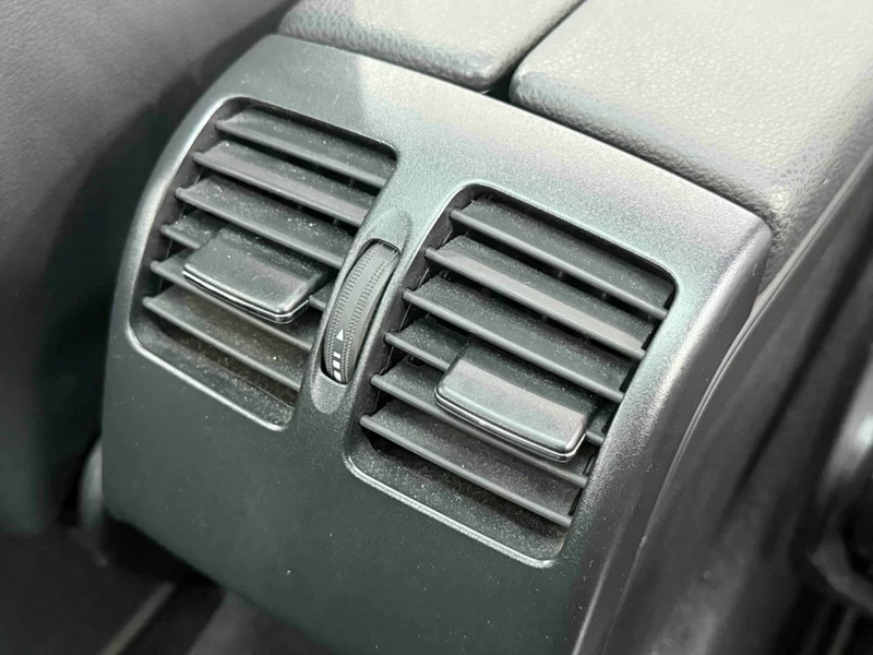 Mercedes-Benz C Class (Imported) 2013 #22 Mercedes-Benz C Class (Imported) 2013 car image #22