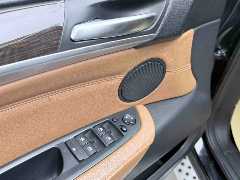 BMW X6 2012 изображение автомобиля #22