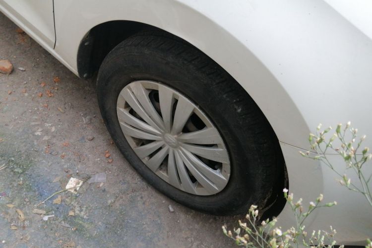 Volkswagen Santana 2017 imagem de carro #9