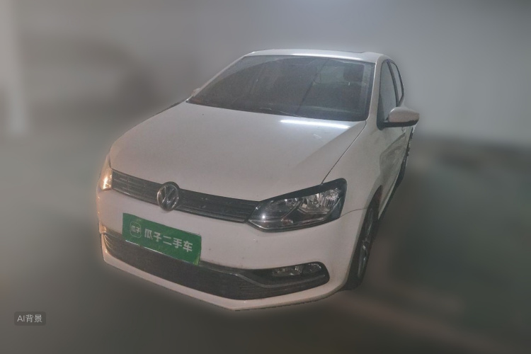 Volkswagen Polo 2018 car image #2