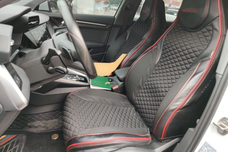Audi A3 2022 immagine di auto #15