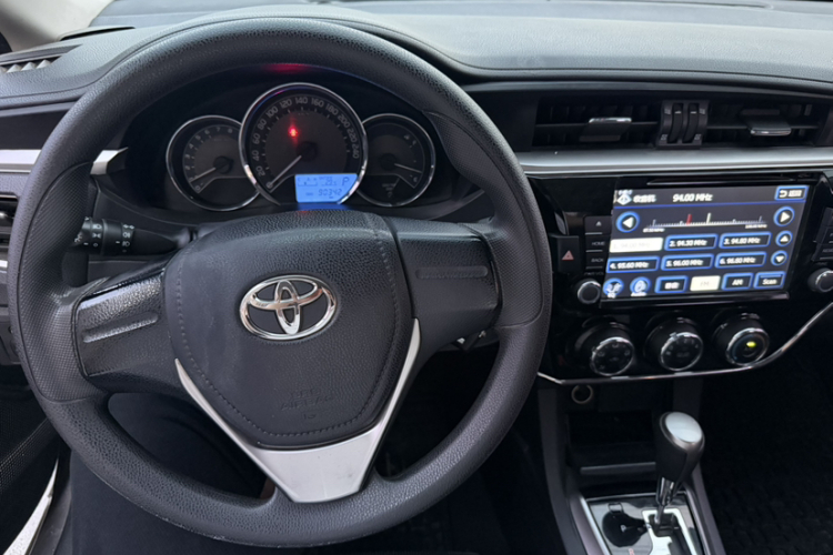 Toyota Corolla 2016 imagen de coche #9