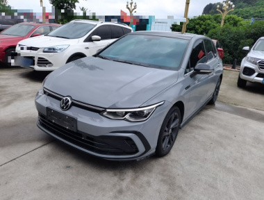Volkswagen Golf 2024 car image 