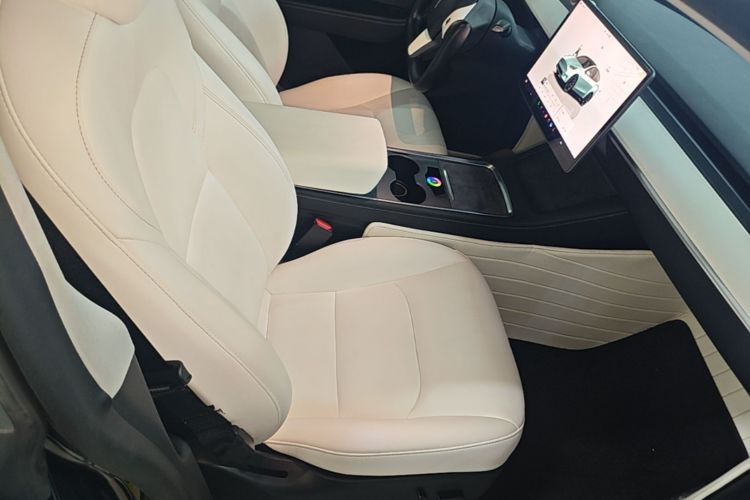 Tesla Model Y 2022 #24 Tesla Model Y 2022 car image #24