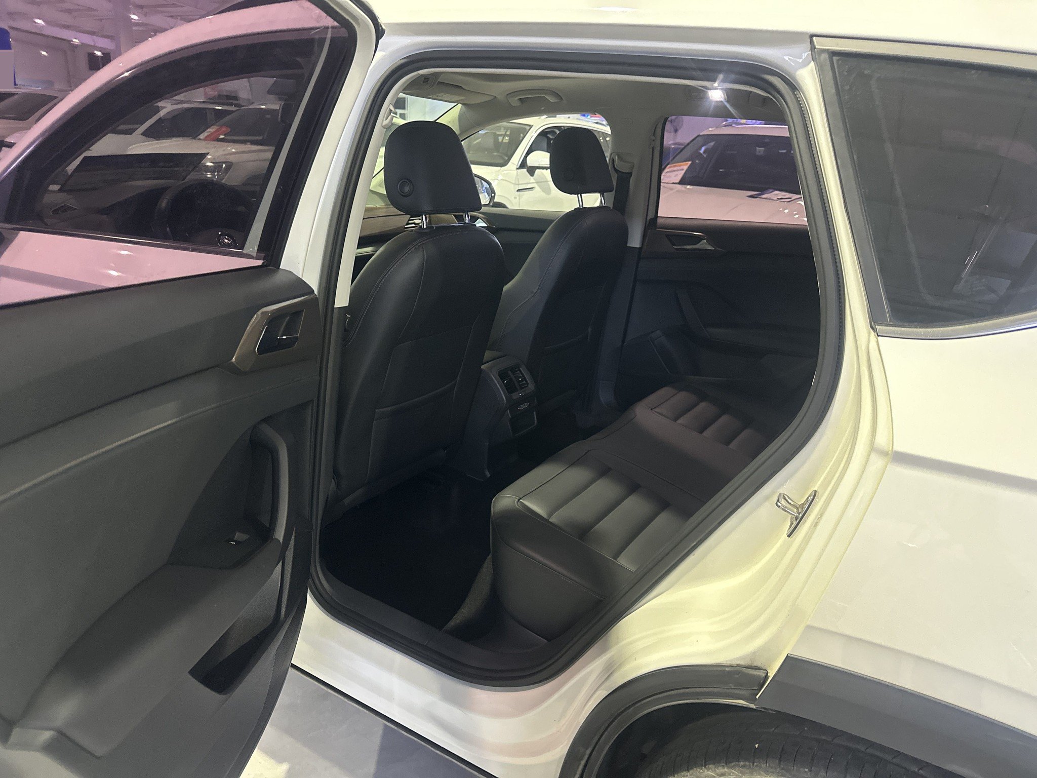 2020 #8 2020 car image #8