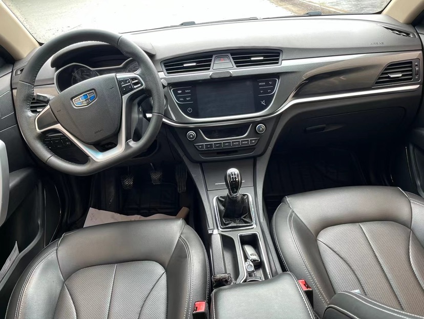 GEELY Emgrand 2017 car image #5