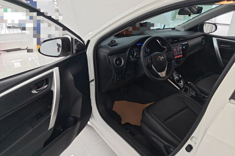 Toyota Corolla 2018 car image #18