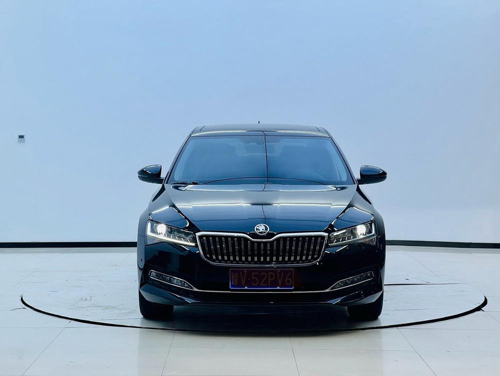Skoda Superb 2024 #2 Skoda Superb 2024 car image #2