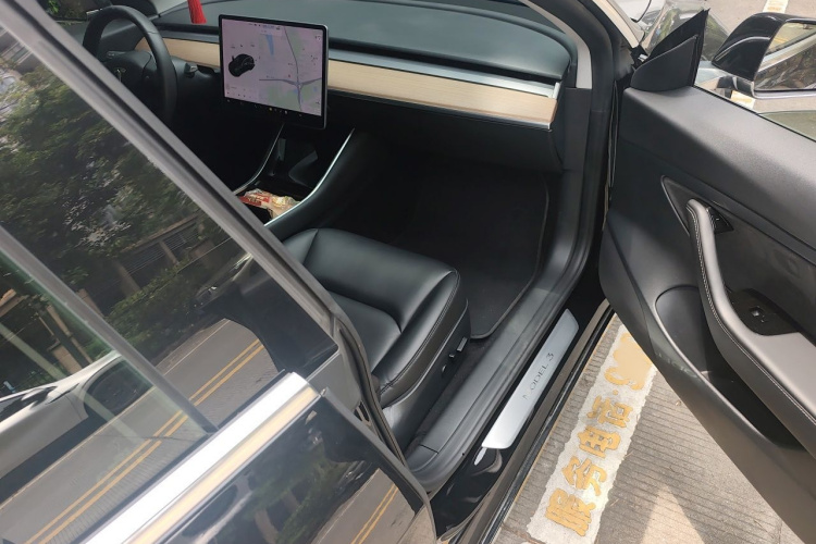 Tesla Model 3 2020 #27 Tesla Model 3 2020 car image #27