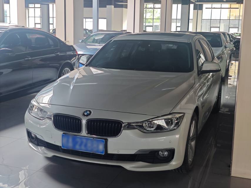 2017 2017 car image