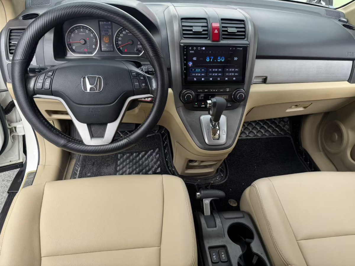 Honda CR-V 2010 car image #9