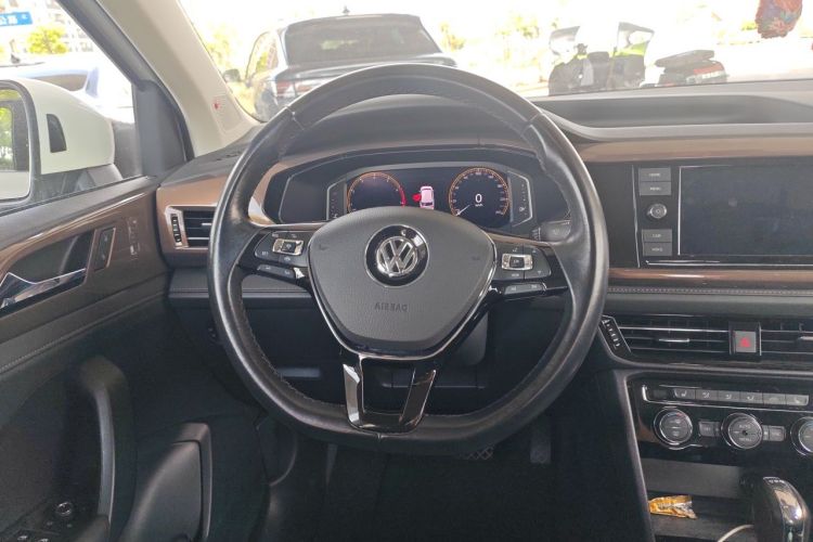 Volkswagen Tharu 2020 #11 Volkswagen Tharu 2020 car image #11
